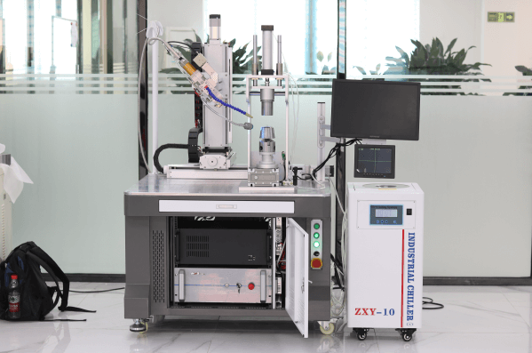 自动激光焊接机 自动激光焊接机